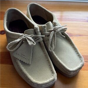 Clarks Beige Suede Wallabee Lace-Up Loafers